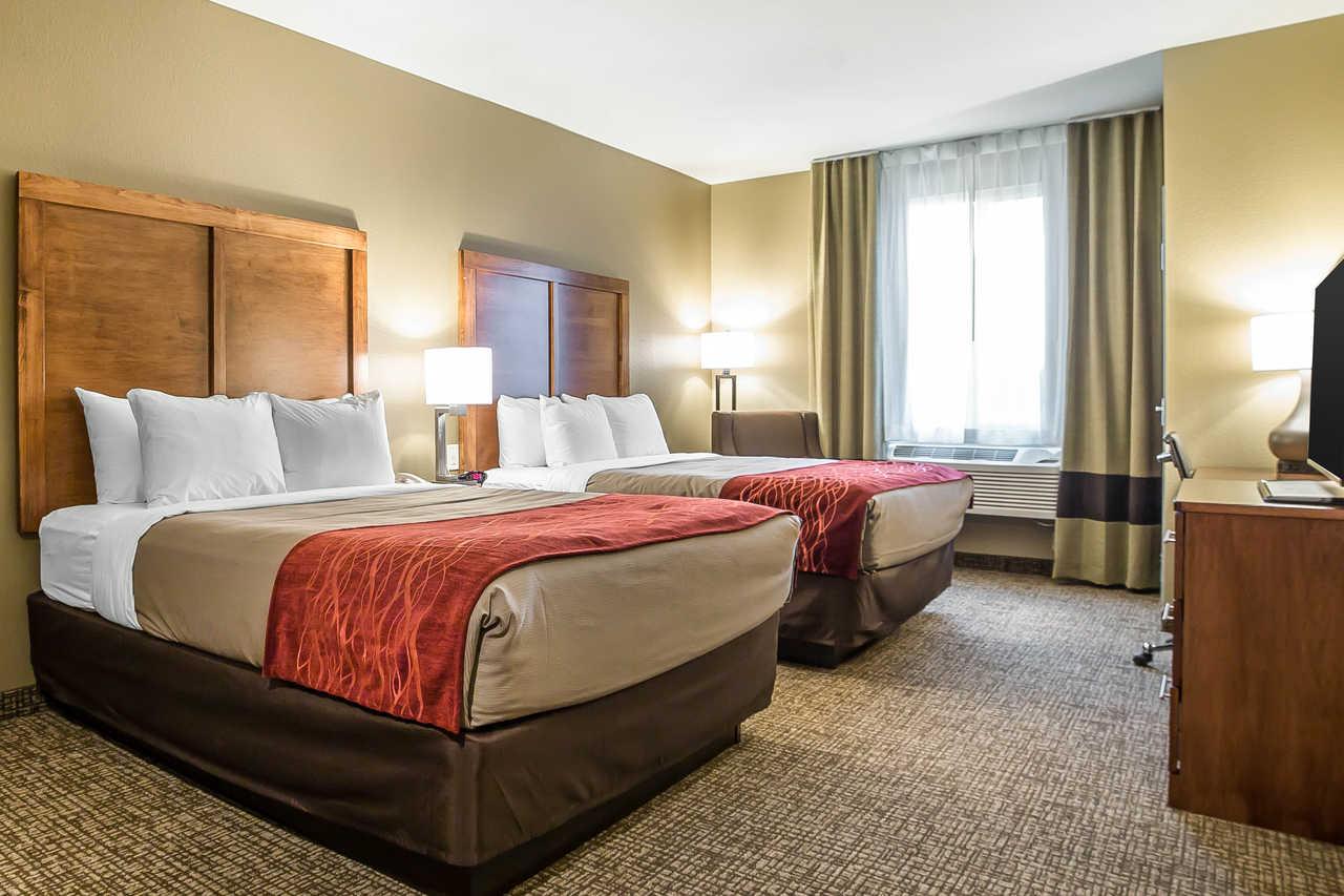 Comfort Inn & Suites Near Mt Rushmore Hill City Extérieur photo