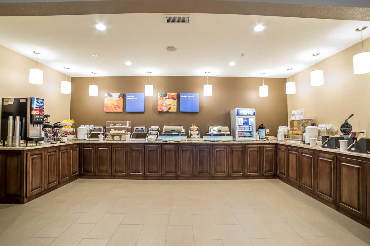 Comfort Inn & Suites Near Mt Rushmore Hill City Extérieur photo