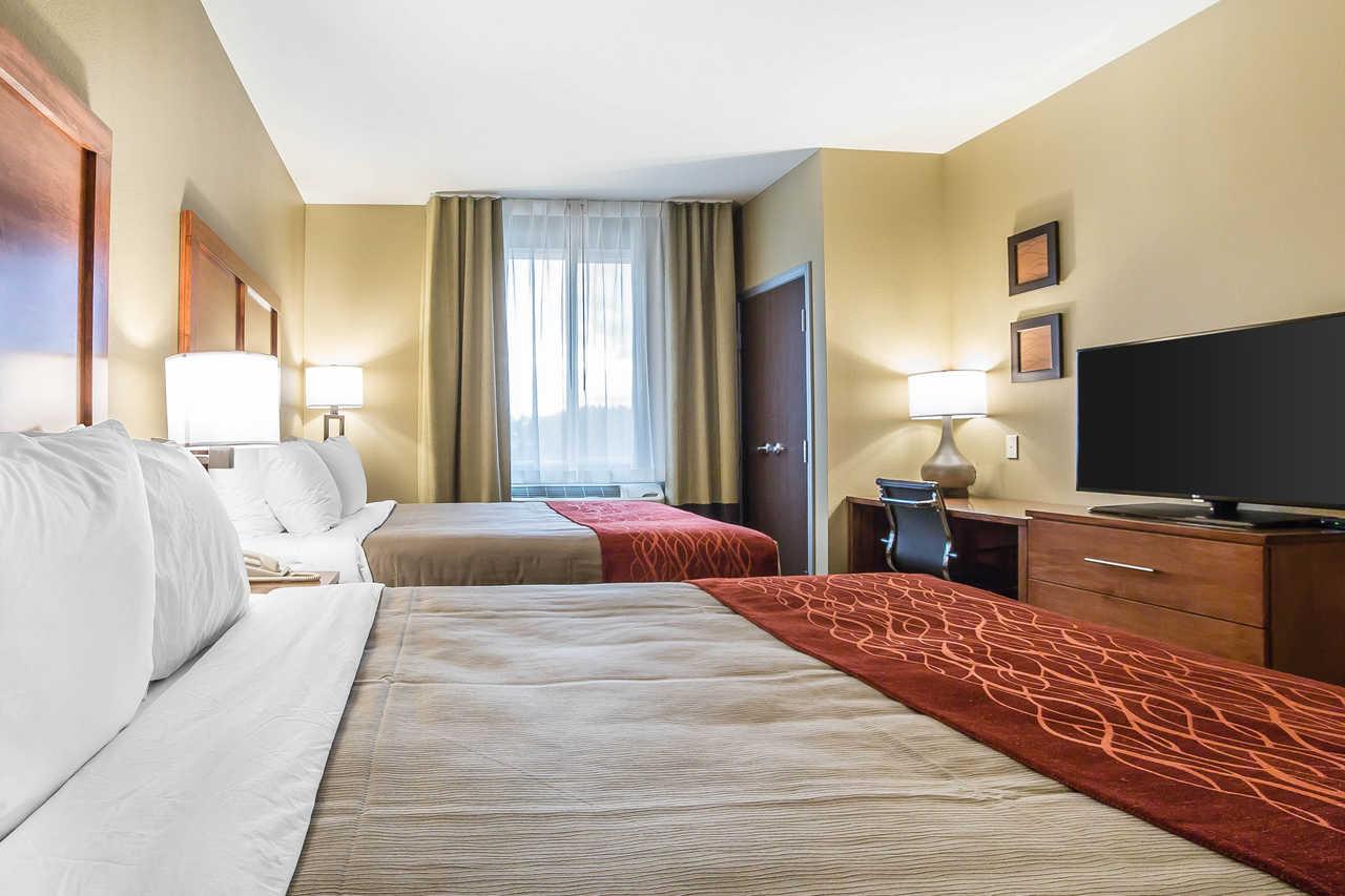 Comfort Inn & Suites Near Mt Rushmore Hill City Extérieur photo