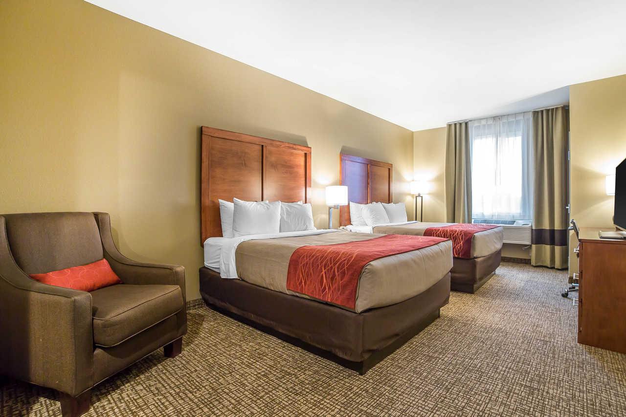 Comfort Inn & Suites Near Mt Rushmore Hill City Extérieur photo
