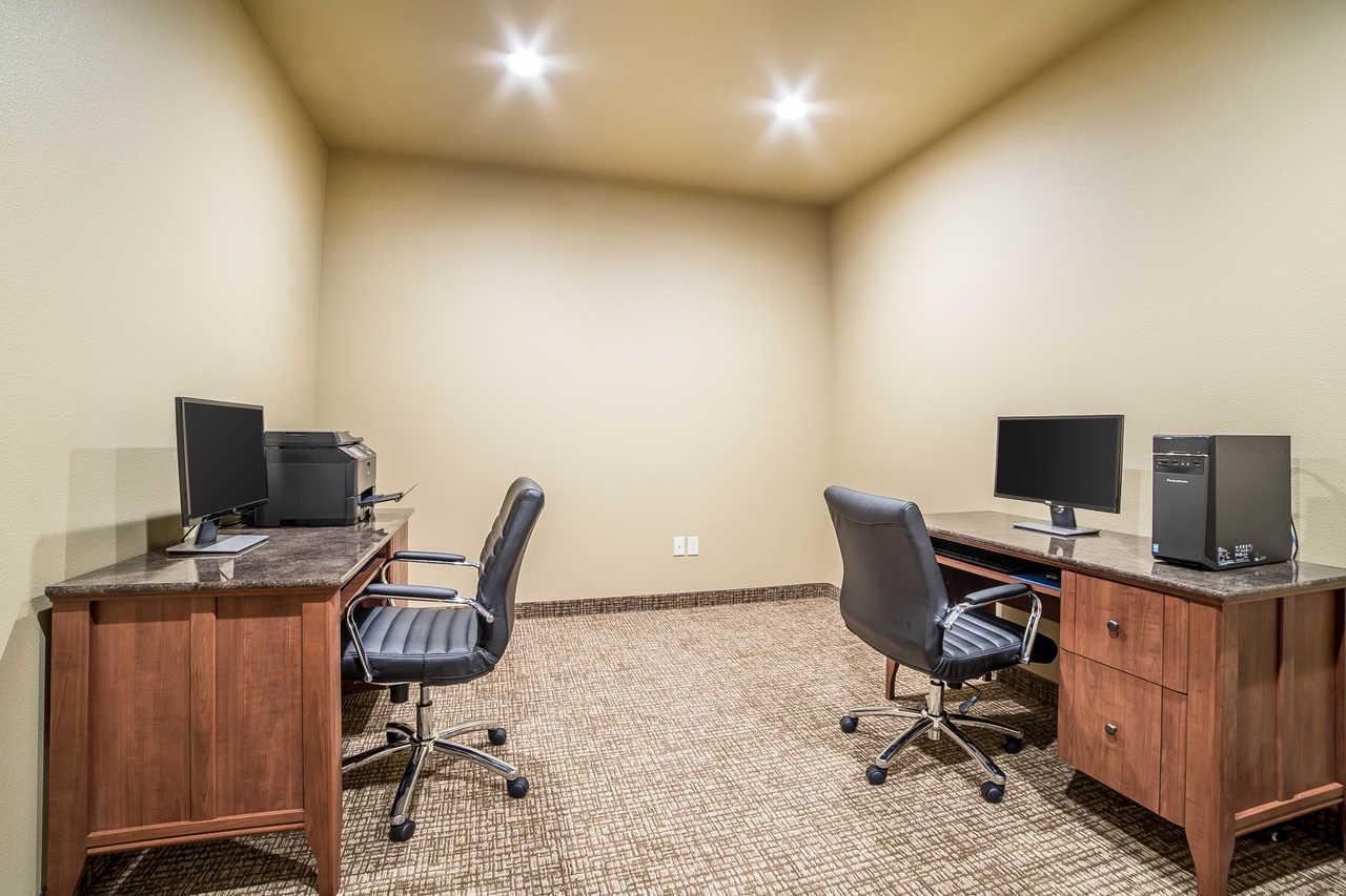 Comfort Inn & Suites Near Mt Rushmore Hill City Extérieur photo