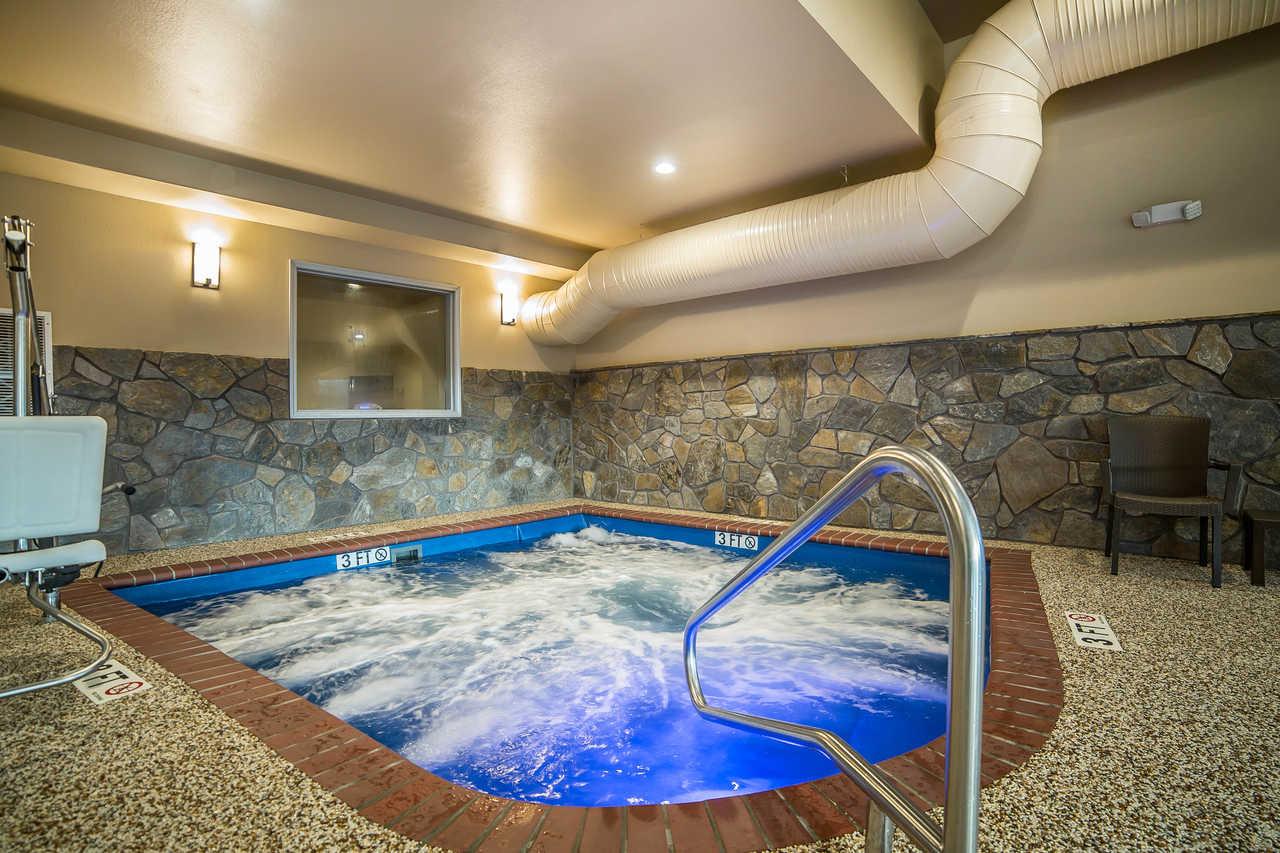 Comfort Inn & Suites Near Mt Rushmore Hill City Extérieur photo